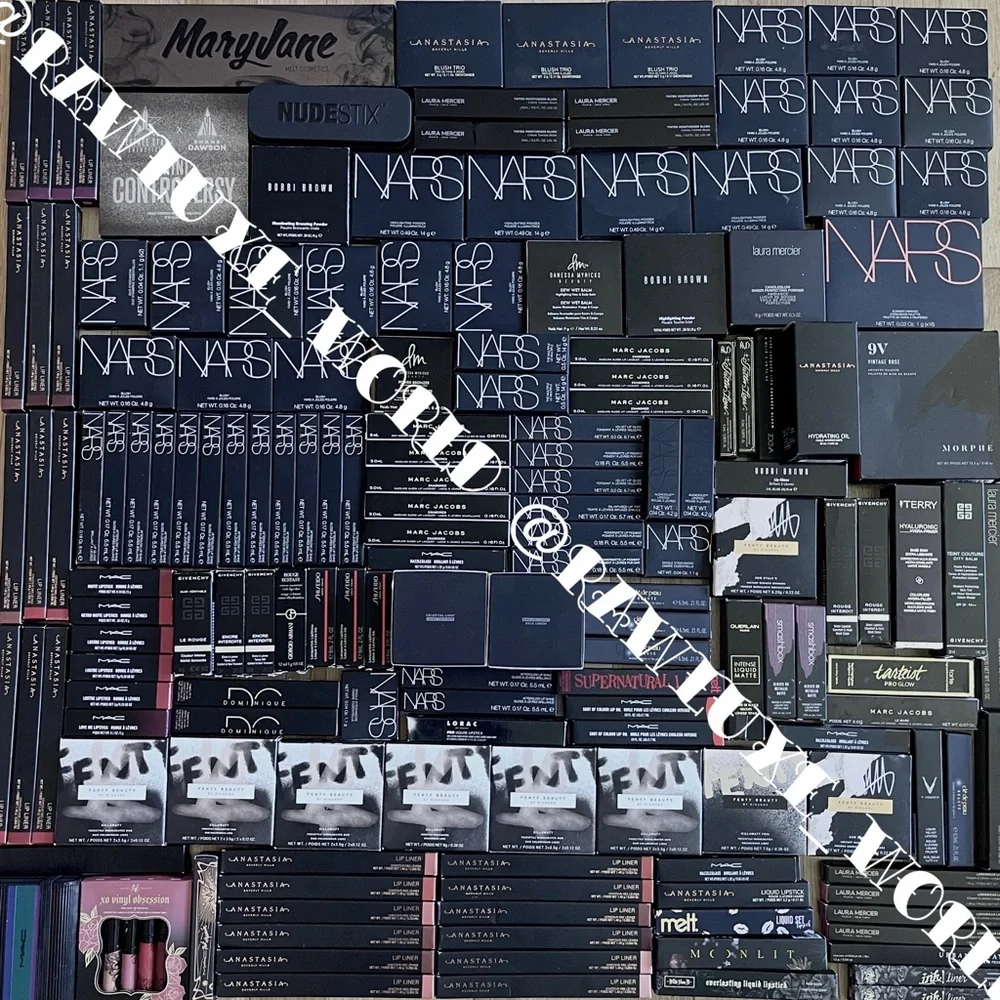 MAKEUP MYSTERY BOX DELUXE HIGH END BRANDS LUXE MYSTERY MAKEUP BOX BRAND NEW BNIB - Picture 7 of 15